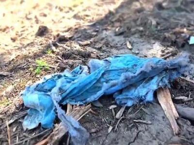 Μυστήριο με την κόκκινη βαλίτσα: Μάλλον ...