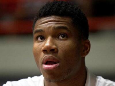 Γιάννης Αντετοκούνμπο: "Η προσοχή σ...