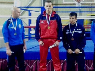 "Κοκκινόμαυρος" πρωταθλητής πυ...