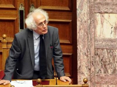 Βραχιολάκια εντοπισμού στους κρατούμενους με άδεια