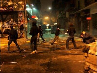 Nέα Σμύρνη: Πόλεμος μεταξύ οπαδών του ΟΦ...