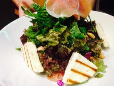 Πού μπορείς να απολαύσεις αυτή την ολόφρ...