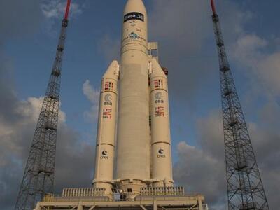 Περιπλανώμενα διαστημικά συντρίμμια &quo...