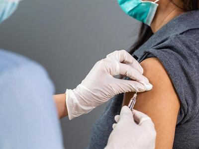 Εμβόλια mRNA: Η βαριά εμμηνόρροια αναγνω...