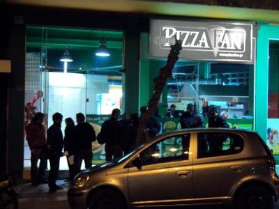 Πάτρα: Η Pizza Fan προχώρησε σε μηνυτήρι...