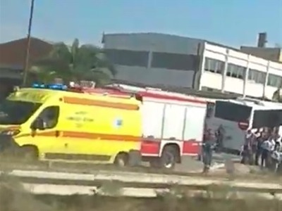 Ατύχημα με λεωφορείο των ΚΤΕΛ στη Θεσσαλ...