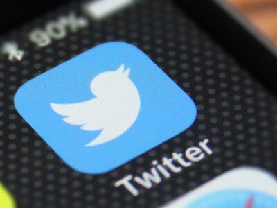 ΗΠΑ: Το Twitter θα παραδώσει τον λογαρια...