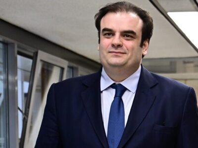 F. T.: Υποψήφιος για την προεδρία του Eu...