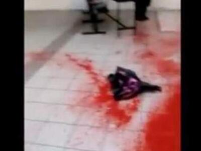 Ουκρανία: Νεοναζί πέταξαν γουρουνοκεφαλή...