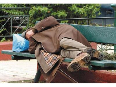 Άστεγος που έμενε στο αυτοκίνητο του ξεψ...