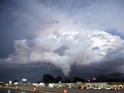Πάτρα: Μετρούν τις ζημιές οι κάτοικοι στην Μοβρη