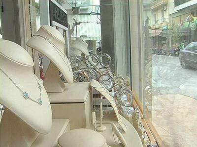 Πάτρα: Όχι των εμπόρων της πόλης στα σεν...