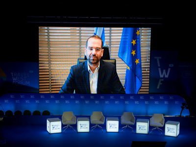 Νεκτάριος Φαρμάκης: "Επενδύουμε στο...