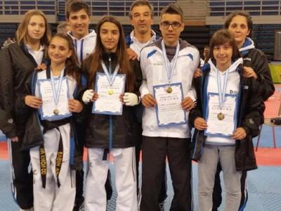 2 χρυσά και 2 ασημένια για τον Α.Σ Δύναμ...