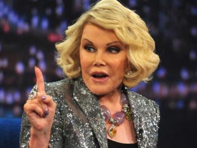 Γιατρός έβγαλε selfie με τη Joan Rivers,...