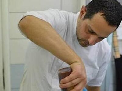 Ο Πατρινός φαρμακοποιός και σεφ Γιώργος ...