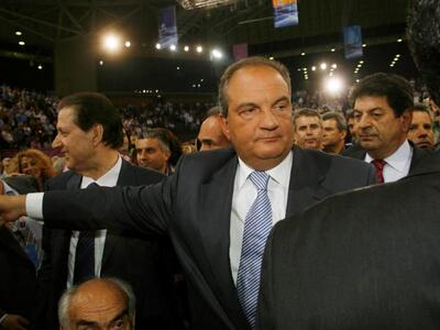 Πιθανή πλέον η κλήτευση Καραμανλή στην Ε...