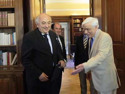 «Οι ομογενείς μπορούν να βοηθήσουν για ν...