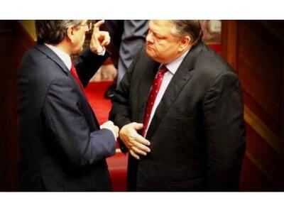 Σε εξέλιξη η συνεδρίαση του Κυβερνητικού...