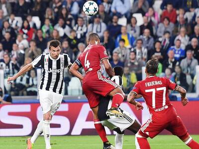 Τσάμπιονς Λιγκ: Ο Ολυμπιακός έχασε με 2-...