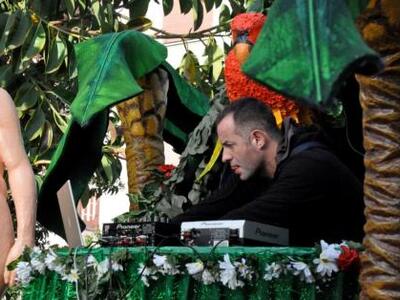 Πάτρα: Ο Παναγιώτης Φαφούτης σκηνοθετεί ...