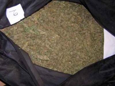 Πουλούσε χασίς με το κιλό και έβγαζε γερ...