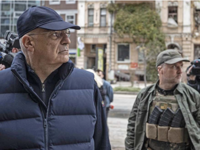 Συνάντηση Δένδια – Κουλέμπα: Η συγκλονισ...