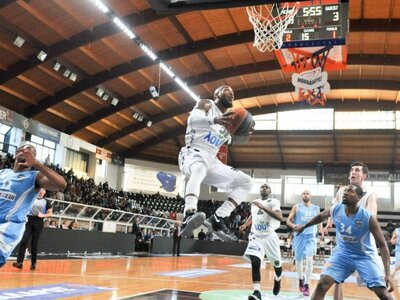 Με «γεμάτες τσέπες» ταξιδεύει ο Απολλων στη Ρόδο