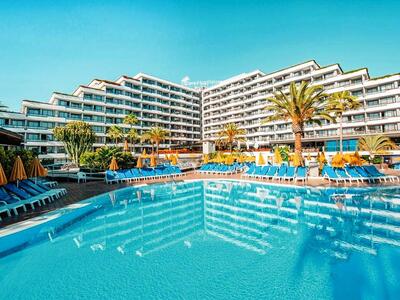 Τέσσερις ξενοδοχειακές μονάδες Thomas Co...