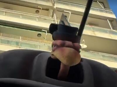 Πάτρα: Άρμα του Καρναβαλιού προσέκρουσε ...