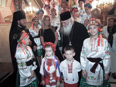 Την Αυτοκέφαλη Εκκλησία της Ουκρανίας, α...