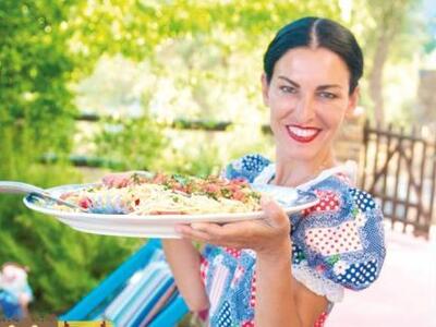 Πάτρα: Ένα Σάββατο με την Ελένη Ψυχούλη ...