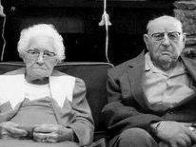 «6 Μαΐου κλειδώνουμε στο σπίτι τις γιαγι...