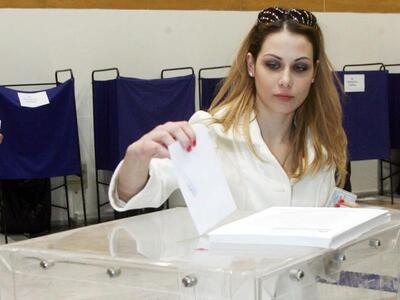 ΕΚΛΟΓΕΣ: Πρώτη δύναμη ανεξάρτητοι και &q...