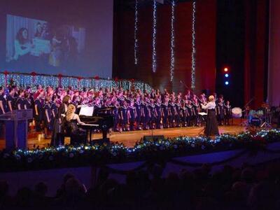 Πάτρα: Κατάμεστο το συνεδριακό για το Χρ...