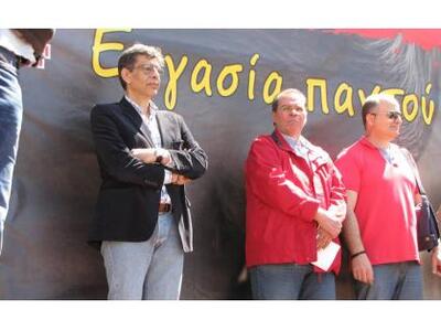 Ο "κόκκινος" Γιάννης Κούρτης-Ο...