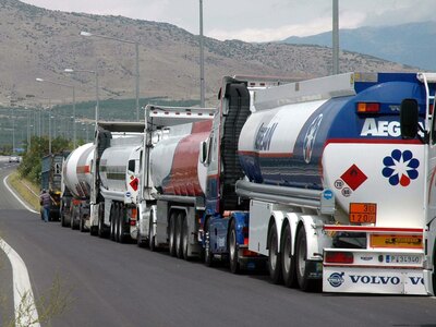 Επιστρατεύονται οι ιδιοκτήτες φορτηγών-Ο...