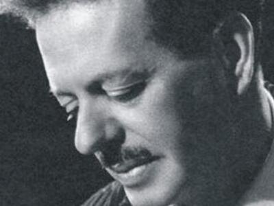 Ο Βασίλης Τσιτσάνης στους «Ελληνες του Π...