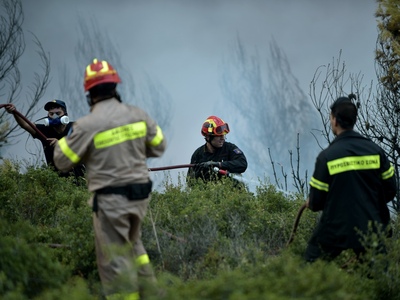 Αχαΐα: Φωτιά στην Καλάνιστρα