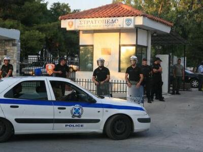 Στο Κέντρο Κράτησης μεταναστών στην Κόρι...