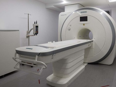 Νοσοκομείο Αγρινίου: Έγινε η πρώτη μαγνη...