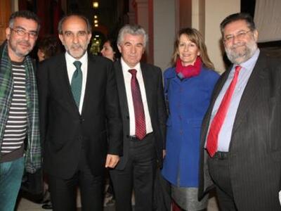 Δείτε κι άλλα στιγμιότυπα από την Πρεμιέ...