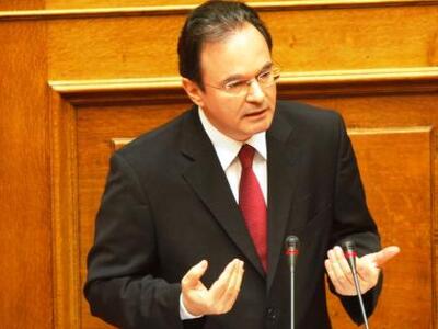 Ο Παπακωνσταντίνου "έδωσε" τον...