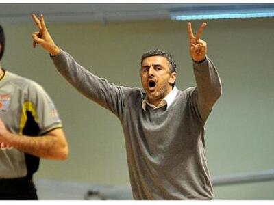 Ήττα του Απόλλωνα στο Καρπενήσι από τον ...