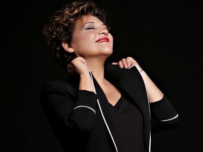 Η Γιώτα Νέγκα στις 8 Δεκεμβρίου στο Royal 