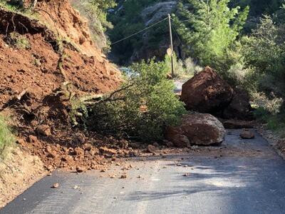  Με χημικά η κατάρριψη βράχων στη Ζαχλωρ...