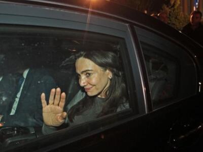 Η Γεωργία Σαμαραά συνοδεύοντας τον σύζυγ...