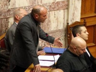 Πανικός στο Ελευθέριος Βενιζέλος! Εκπυρσ...