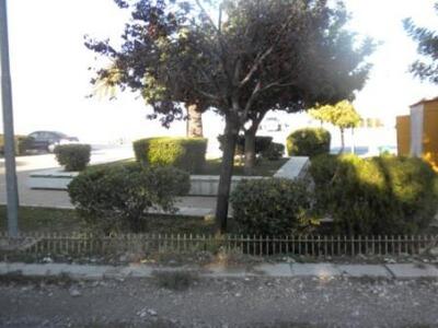 Ο.Λ.ΠΑ.: Διαμόρφωση του χώρου εισόδου επ...