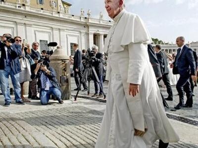 Ο πάπας Φραγκίσκος συναντήθηκε με τον Μά...